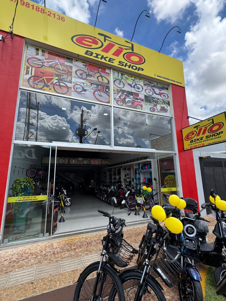 Fachada da Loja 2 da Elio Bike Shop no Centro de Paranaíba